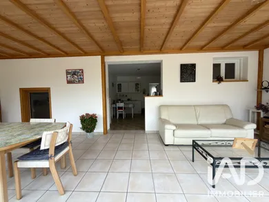 Maison traditionnelle à Basse-Goulaine (44115)