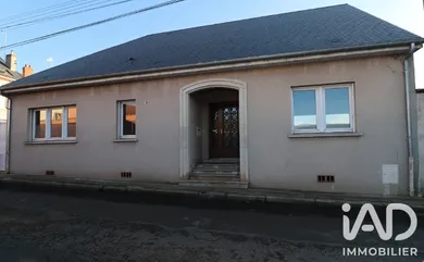 Townhouse in Digoin (71160)
