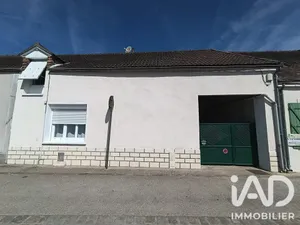 Maison de village à La Chapelle-la-Reine (77760)