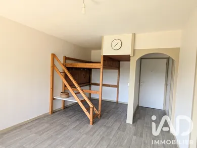 Apartment in Lisieux (14100)