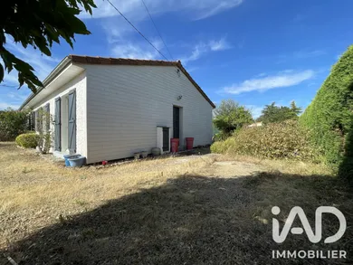 Maison à Ayron (86190)