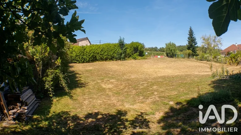 Terrain 1514 m² · à Lucey · 1 514 m² · 134 700 €