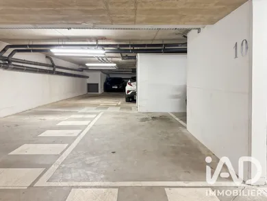 Parking à Noisy-le-Grand (93160)