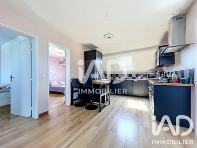 Appartement à Fontenay-Trésigny (77610)