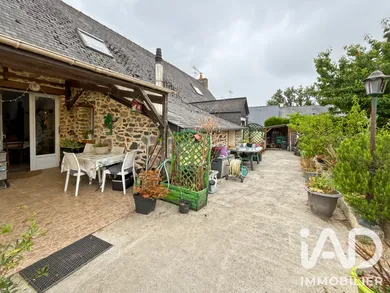 Maison de campagne à Le Bourgneuf-la-Forêt (53410)