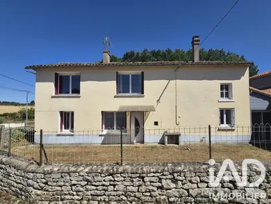 Maison à Celles-sur-Belle (79370)