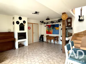 House in Maulette (78550)