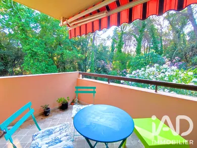 Appartement à Saint-Raphaël (83700)