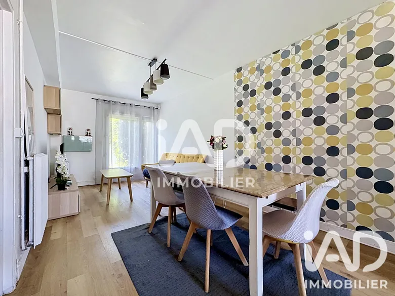 Maison 5 pièces 94 m² · à La Queue-en-Brie · 94 m² · 289 900 €