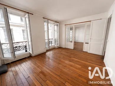 Appartement à Paris (75007)