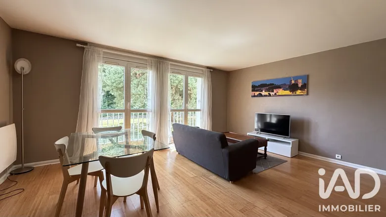 Appartement 4 pièces 77 m² · à Montigny-le-Bretonneux · 76,9 m² · 239 900 €