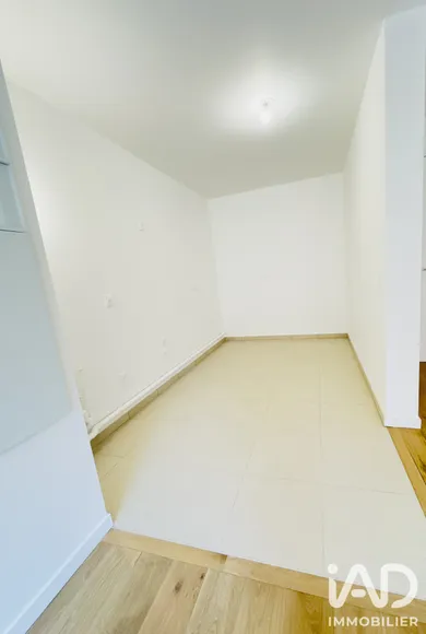 Apartment in Le Plessis-Robinson (92350)