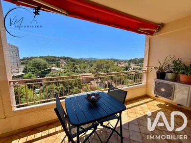 Apartment in La Seyne-sur-Mer (83500)