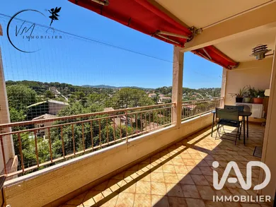Apartment in La Seyne-sur-Mer (83500)