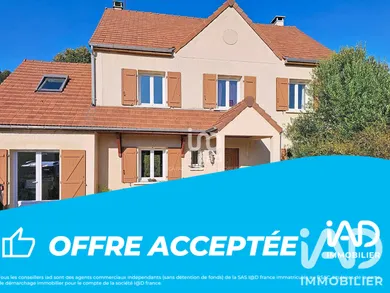 House in Magnanville (78200)