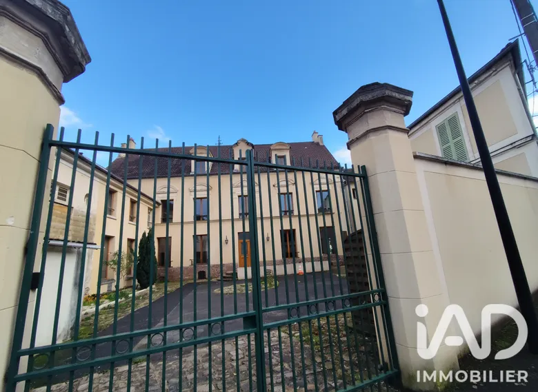 Immeuble 518 m² · à Écouen · 518 m² · 920 000 €