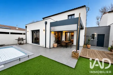 House in Moussan (11120)