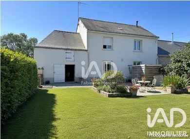 Maison traditionnelle à Prinquiau (44260)