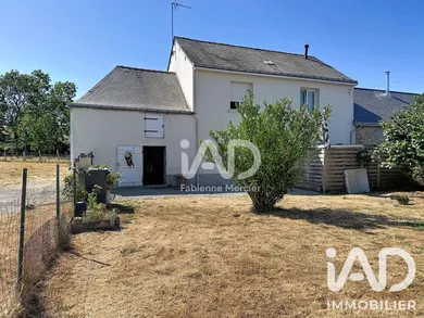 Maison traditionnelle à Prinquiau (44260)