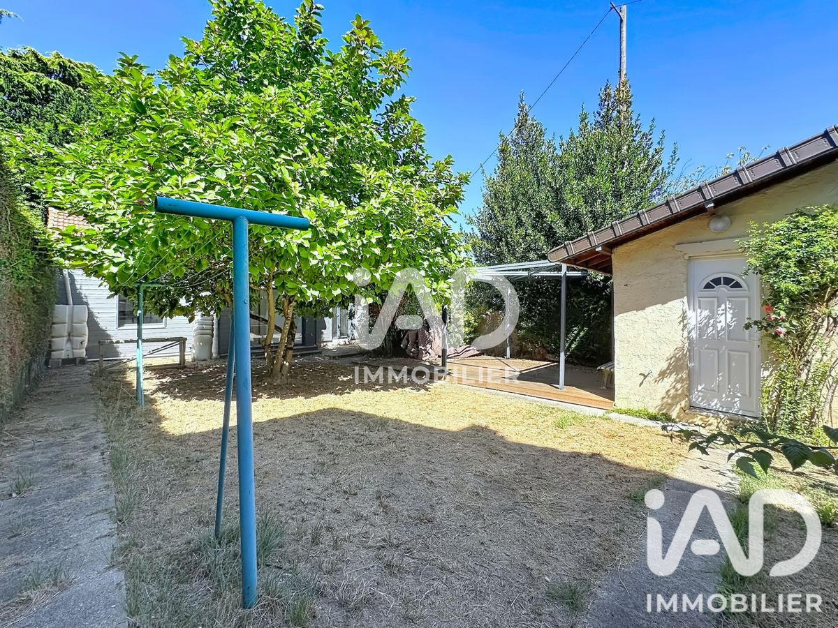 Maison 2 pièces de 46 m² à Brunoy (91800)
