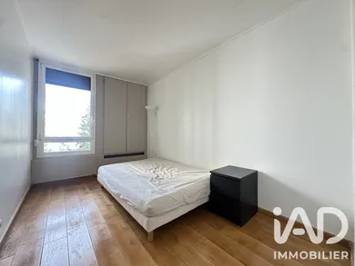 Apartment in Élancourt (78990)