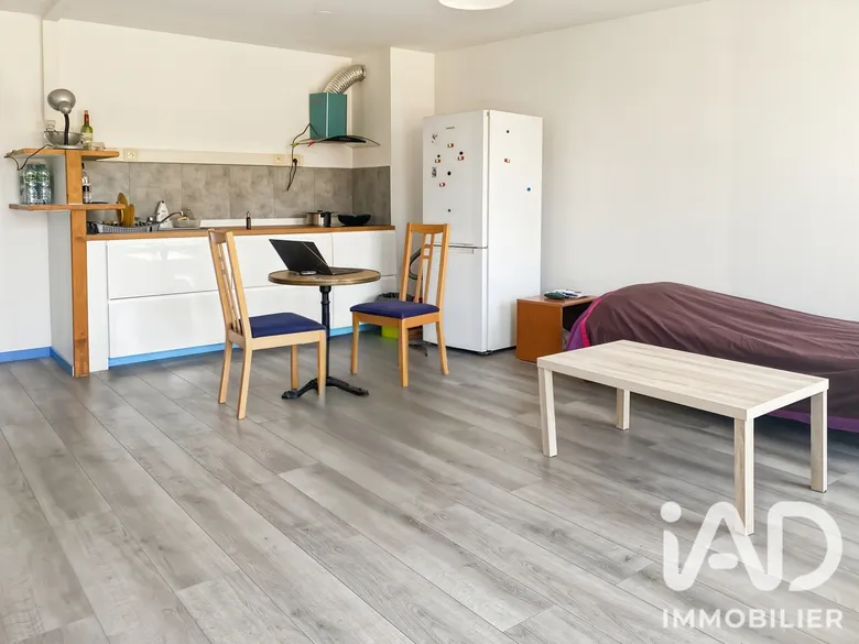 Appartement 1 pièce 40 m² · à Brie-Comte-Robert · 39,5 m² · 140 000 €