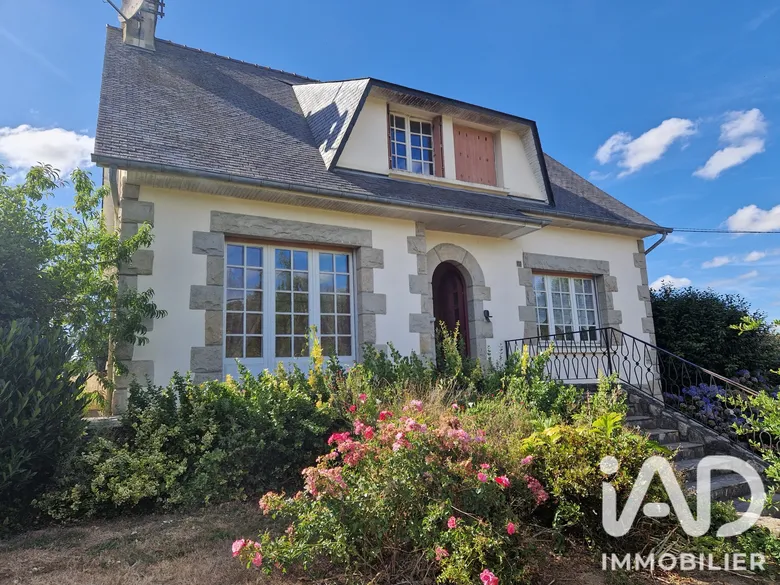 Maison 8 pièces 127 m² · à Plénée-Jugon · 127 m² · 177 500 €