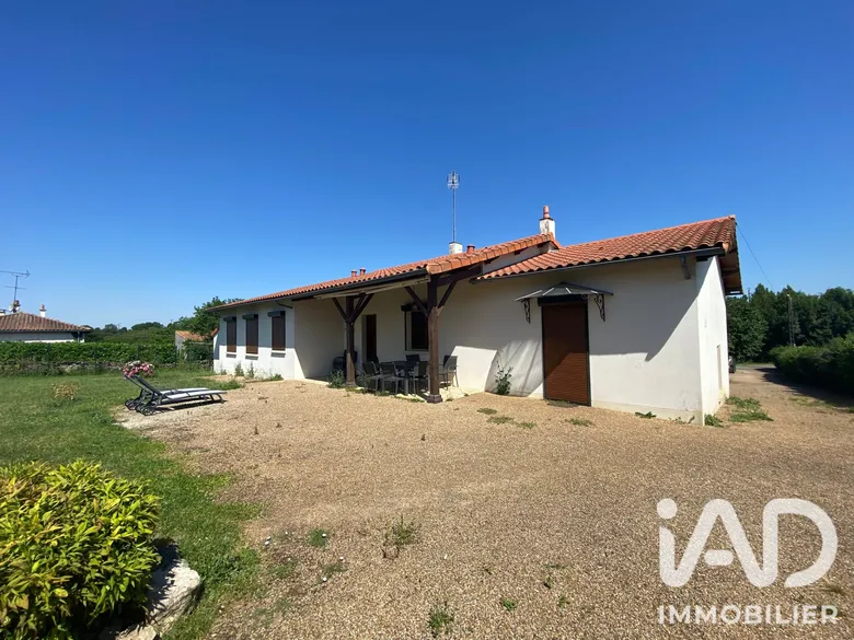 Maison 6 pièces 110 m² · à Azay-le-Brûlé · 110 m² · 259 000 €