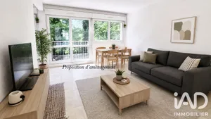 Apartment in Avon (77210)
