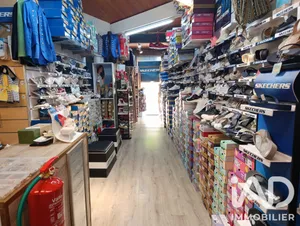 Clothing, Textiles in Leucate (11370)