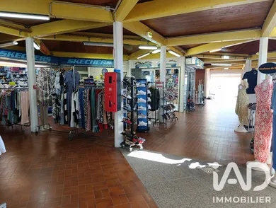 Clothing, Textiles in Leucate (11370)