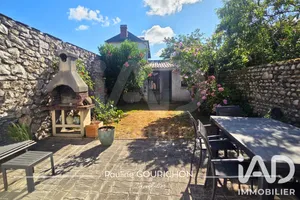 Townhouse in Tarbes (65000)