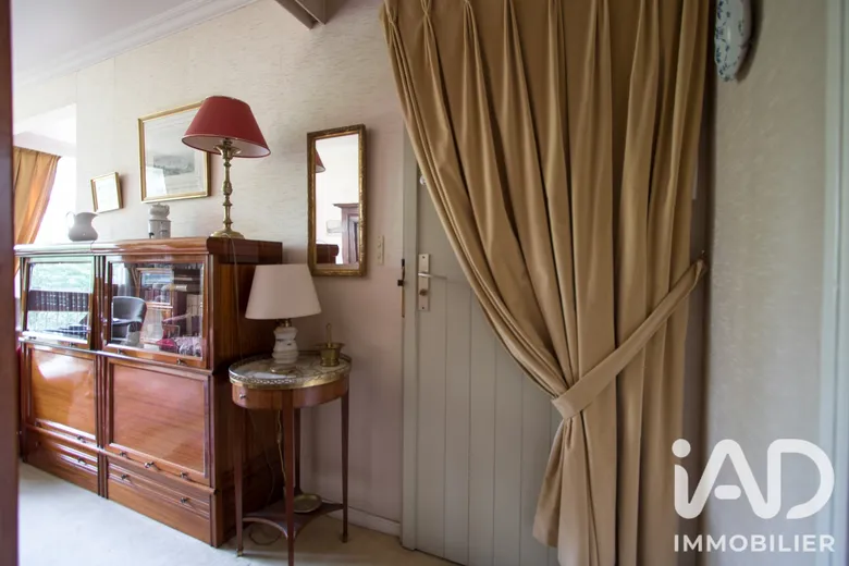 Appartement 6 pièces 92 m² · à Fontenay-le-Fleury · 92 m² · 176 500 €