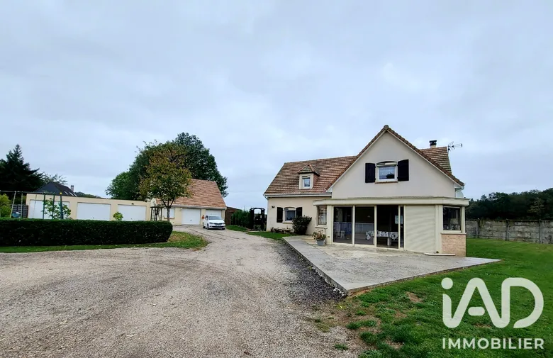 Maison 8 pièces 217 m² · à Le Cormier · 217 m² · 330 000 €