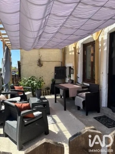 House in Pressigny (52500)