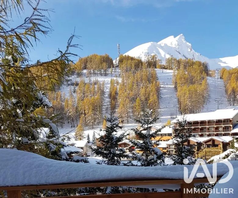 Maison 5 pièces 121 m² · à Allos · 121 m² · 559 000 €
