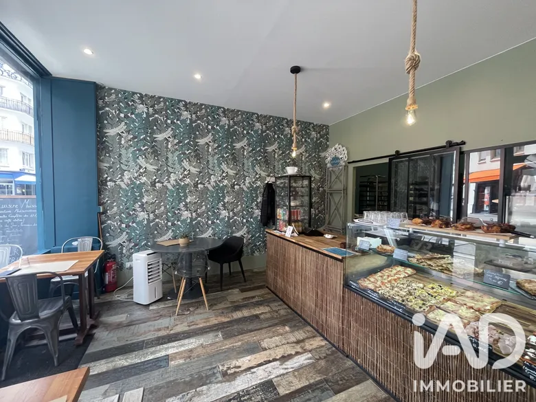 Restauration rapide à Paris (75012) · 46 m² · 56 100 €