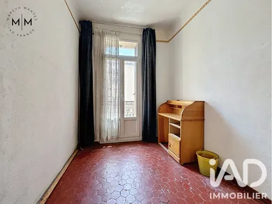 Apartment in Toulon (83200)