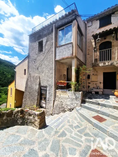 Maison à Collongues (06910)