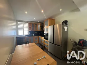 Townhouse in Trappes (78190)