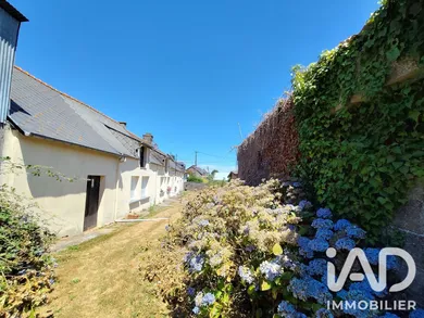 House in La Grée-Saint-Laurent (56120)