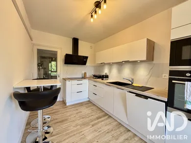 Appartement à Aubenas (07200)
