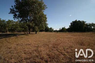 Terrain à Montpezat-de-Quercy (82270)
