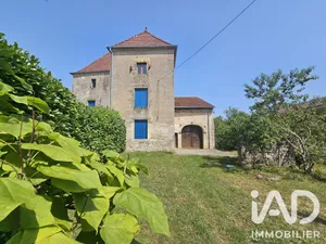 Village house in Anchenoncourt-et-Chazel (70210)