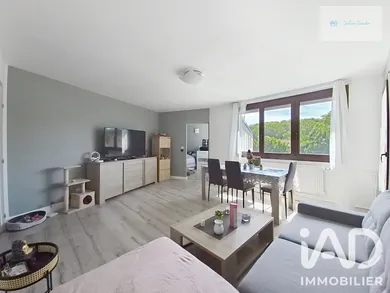 Apartment in Saint-Fargeau-Ponthierry (77310)