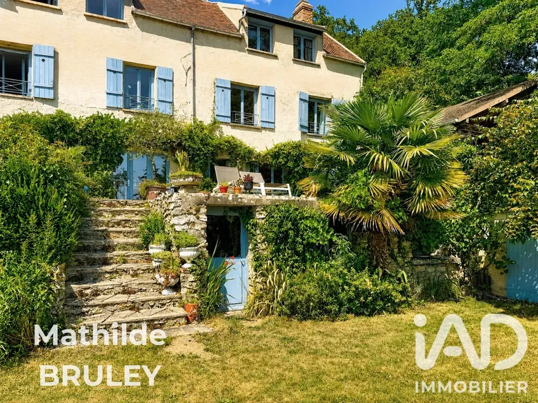 Maison 8 pièces 197 m² · à Dourdan · 197 m² · 589 000 €