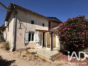 Traditional house in Genouillé (86250)
