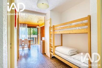 Appartement à Montclar (04140)