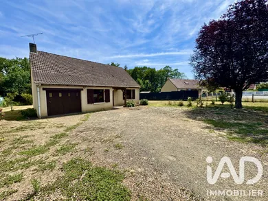 Traditional house in Mézeray (72270)