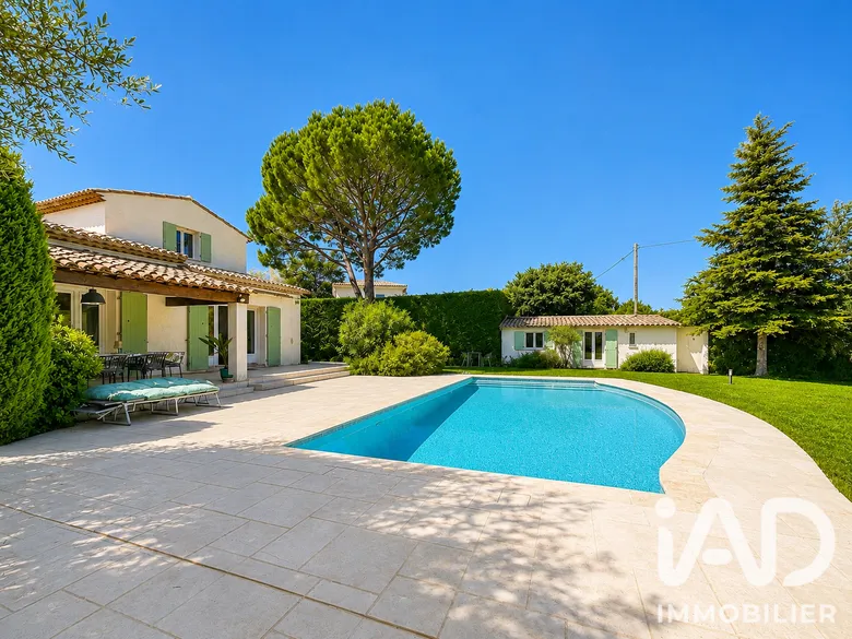 Maison 7 pièces 193 m² · à Le Rouret · 193 m² · 1 095 000 €